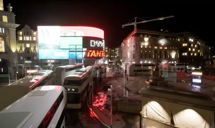 Blender 雨夜伦敦皮卡迪利广场繁华都市场景模型